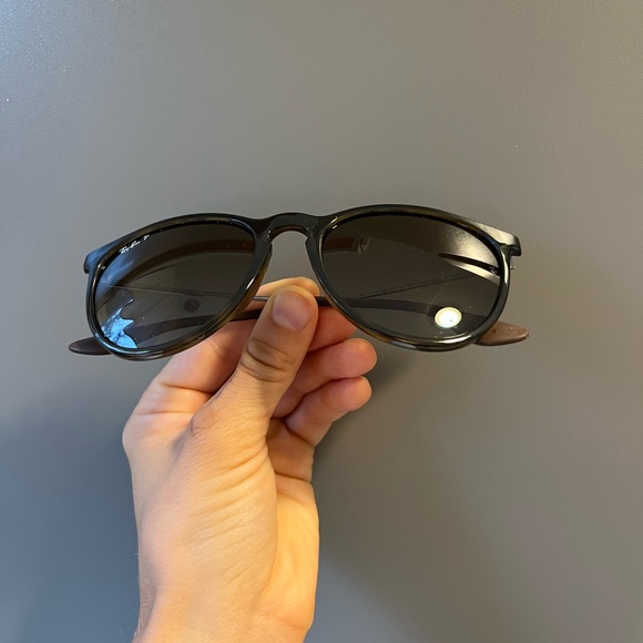 Ray-Ban Erika Polarized Sunglasses - Picture 7 of 7